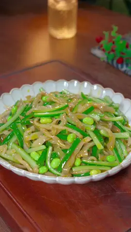 清爽解腻又下饭，榨菜炒黄瓜 #Delicious food    #Chinese food   #Food tutorial #cooking #yummy   