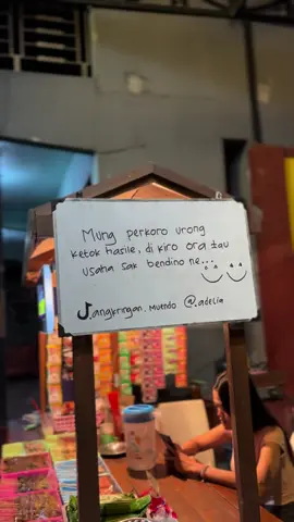 @Adelia 😊😊😊