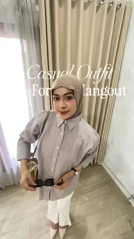 casual fit inspo!! kemeja salur bahan katun murni with flare pants bahan ultra stretch is perfect for your day 👀 #kemejabasic #kemejasalur #inspooutfit #outfitideas #calambystyle  