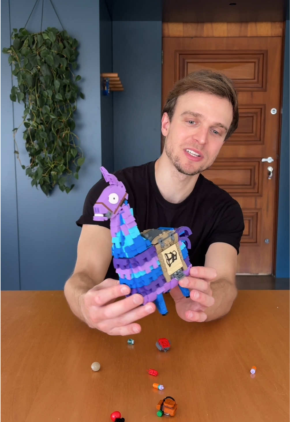 Vamos terminar de montar o LEGO do Fortnite! #LEGO #legotiktok #fortnite 
