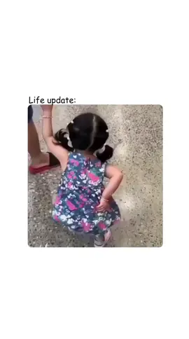Masih muda udah berkelahi dengan sakit pinggang😭 #viral #tiktokviral #fyp #sakitpinggang #anakkecil 