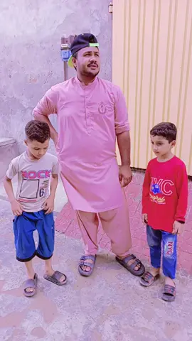 Dear friend TikTok team q meri video viral ni kr rhy ho 😡🙏#foryou #foryoupage #funnychachapatija🤪😅 #malikhusnain.001