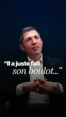 Quand je suis client mystère, la première chose que je fais, c'est de complimenter les équipes quand elles ont fait du bon boulot. Et la réponse que j'obtiens souvent de la part des managers quand je relève ce qui a bien fonctionné, c’est : « Il a juste fait son boulot. » Mais attends… qui a décidé que « juste » faisait partie du vocabulaire pour parler d’excellence ? Un serveur souriant, qui offre un service de qualité, ce n’est pas seulement quelqu’un qui fait son boulot. C’est quelqu’un qui ajoute une touche humaine, un supplément d’âme. Est-ce que ce salarié aurait pu apporter le cocktail avec un visage fermé ? Oui. Aurait-il pu juste me déposer le menu sans me l’expliquer ? Oui. Il aurait juste fait son boulot aussi. Alors, ne te contente pas de « juste faire ton job ». Ose être la personne qui apporte du plaisir à ses clients et qui illumine la journée de quelqu’un.