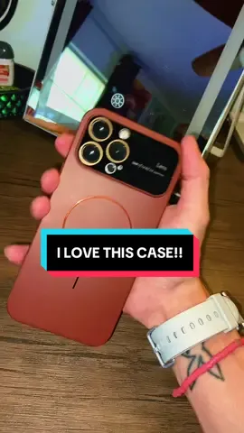 It also supports MagSafe and is super nice!! #tiktokmademebuyit #dealsforyoudays #tiktokshopfinds #phonecase #iphonecases 