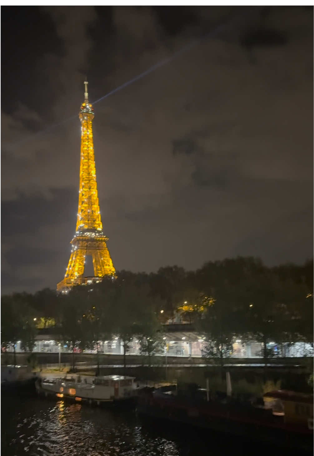 goes to #paris once 