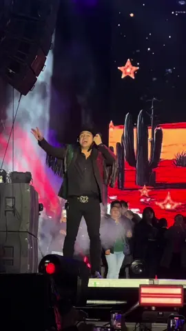 Por fin @Julión Álvarez en vivo ❤️ #puebla #pueblamexico #poblano #julionalvarez #15deseptiembre 