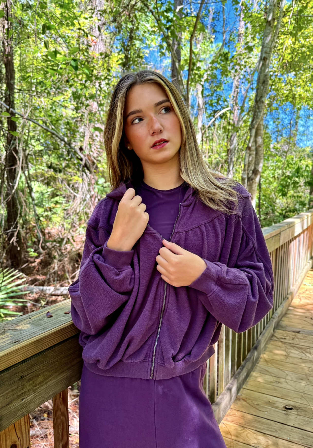 🍇 Aerie in Purple Hues 🍇 Head-to-toe @aerie and I’m obsessed. 💜  This set is the definition of cozy-meets-cute—the zip-up is oversized and slouchy in the best way, layered over a matching top and wide-leg bottoms. Effortless, comfy, and still so put-together for a full day of running around. ✨ ———————————————— Today’s agenda💜:  ———————————————— started the morning filming some exclusive content (you’ll want to subscribe because the sets + behind-the-scenes are SO good 👀).  Then I grabbed lunch at PDQ, off to my brother’s school, shooting more content later, and wrapping the evening at football practice—editing pics + writing tonight’s blog post from the sidelines 🏈. Also can we talk about how excited I am that Dancing with the Stars is BACK tonight?! I’m ready for all the ballroom vibes 💃. And Carrie Underwood has been on repeat—Good Girl is officially back in my top faves 🎶. ———————————————— 💌 The A List Updates:  ———————————————— yesterday’s Glow List (my beauty issue) is live ✨ + this past week’s Friday Night Lights recap + Hoco edition is up now on my exclusive content hub. #Aerie #OOTD #TikTokFashion #FallStyle #AllAboutAustyn 