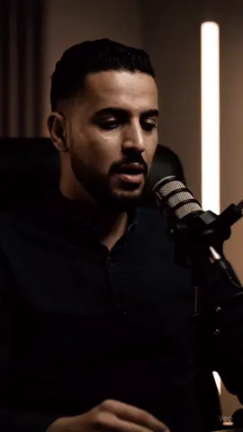 ما تضمن حتى واحد في هاد الدنيا،حتى الظل تاعك في الظلمة يخليك ويروح.💔❤️‍🔥❤️‍🩹👌💪 . . . . . . . . . . . . #videoviral #بودكاست #fyp #veo3 #capcut_edit 