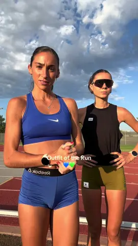 C’est le bordel dans nos têtes @Julie Lafare #runningoutfit #ootdinspiration #courseapied 