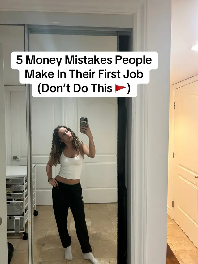 These are the most common money mistakes people make early in their career — and how to avoid them. If you just started working, learn this NOW so future you can thank you. 💼💸  #moneytips #firstjob #careerhacks #earlycareer #PersonalFinance 