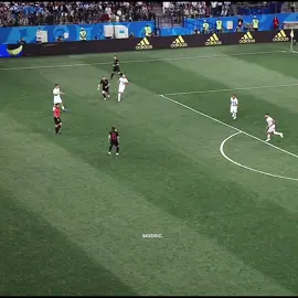 The brilliance of Luka modric  #footballtiktok #soccertiktok #modric #madrid #fyp 