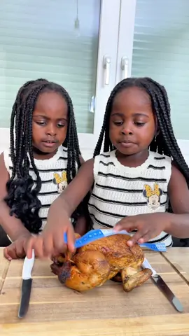 The measure it twins 🤣🤣  @Prodigal_Vybz 