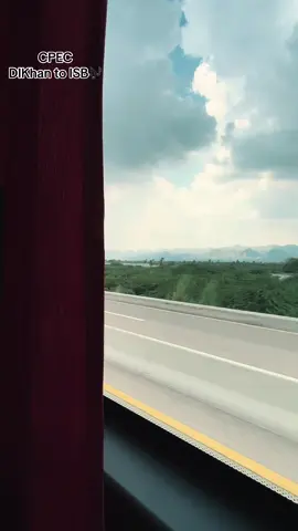 Cloudbrust scene 🥹 #cpec #deraismailkhan #islamabad 