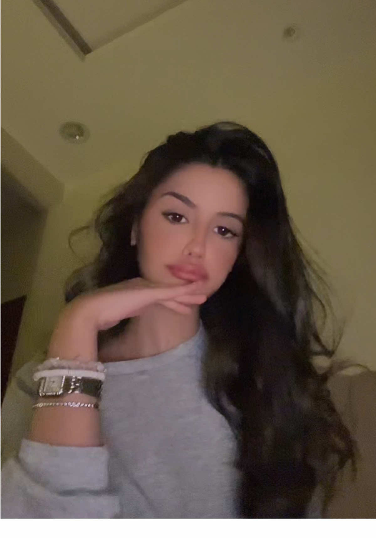 😜
