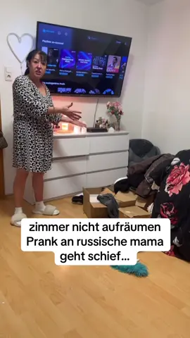 ist doch mein zimmer hä #mama #minaayauu #mrsjelena #prank #funny 