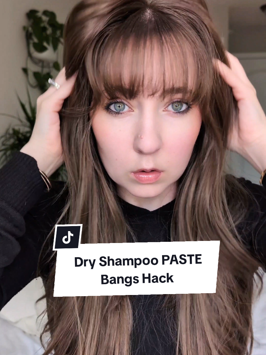 like ACTUALLY speechless 😶  #dryshampoo #hair #bangs #oilyhair #hairhack 