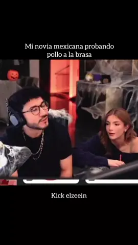 Mi novia mexicana probando el pollo a la brasa #zein #alexa #comidaperuana #couple #fypシ゚ 
