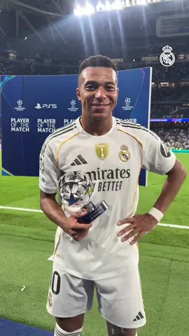 ✨ Kylian Mbappé, MVP del partido en la primera jornada de Champions frente al Marsella ⚽  Disfruta de la @Champions League EEUU, en DAZN