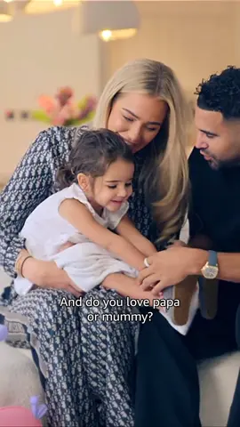 do you love papa or mummy ?? mila say papa ❤️ Daddy's girl ❤️ 🇩🇿🇩🇿🇬🇧