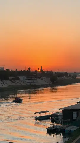 غروب على نهر دجلة بغداد العراق  #بغداد #العراق #baghdad #iraq #نهر_دجلة 