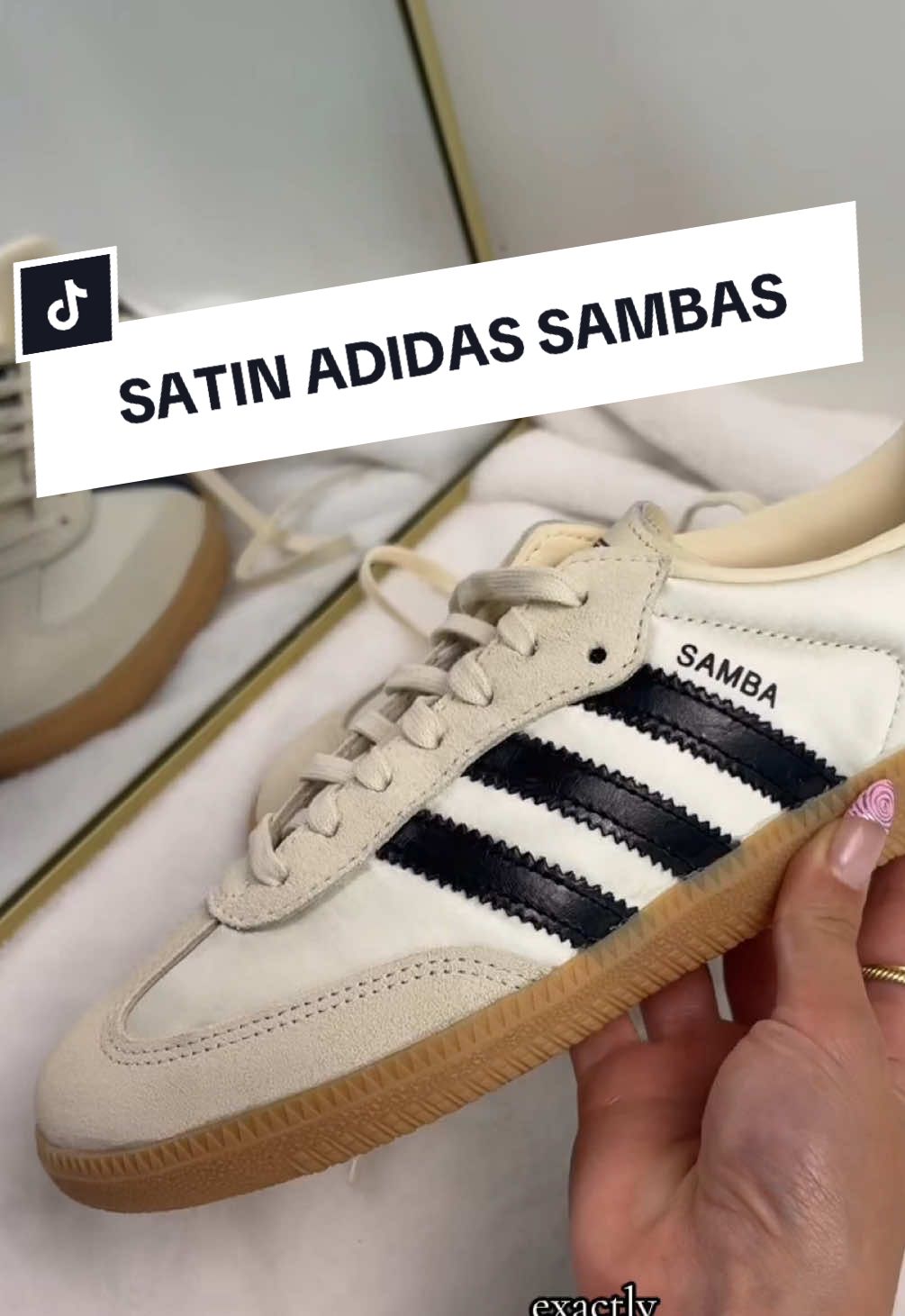 these SATIN adidas sambas are the prettiest pair… we will never get sick of elevated basics. 🕊️🤍 #womensshoes #adidassamba #satin #streetwear #tiktokshoprestock 