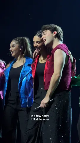 can we turn back time  </3 #dzworldscollidetour #zombies #descendants #maliabaker #kyliecantrall @Malia:) @Kylie Cantrall @Mk🇪🇹 @Freya Skye @Joshua Colley @Malachi Barton @dararenee 