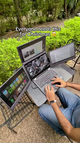 The best Christmas gift idea 💡 #Tech #techgadgets #newtech #monitor #wfh #coolfinds #coolgadgets #Tech #amazonfinds #unboxing #asmr #christmas