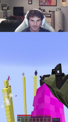 Minecraft lucky block pillars #Minecraft #minecraftmemes #minecrafter 