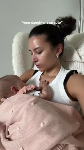 shes now starting to look like me tho so… 😏🤝🏽🤣 #girlmom #firsttimemom #momtok #MomsofTikTok #fyp 