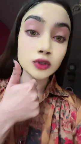 😑