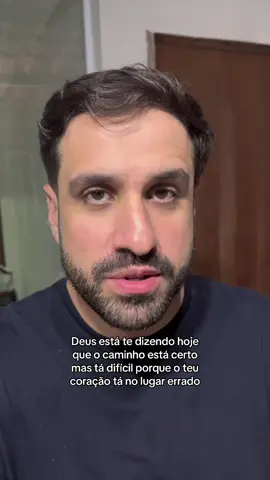 Mateus 14 - caminhar sobre as águas 