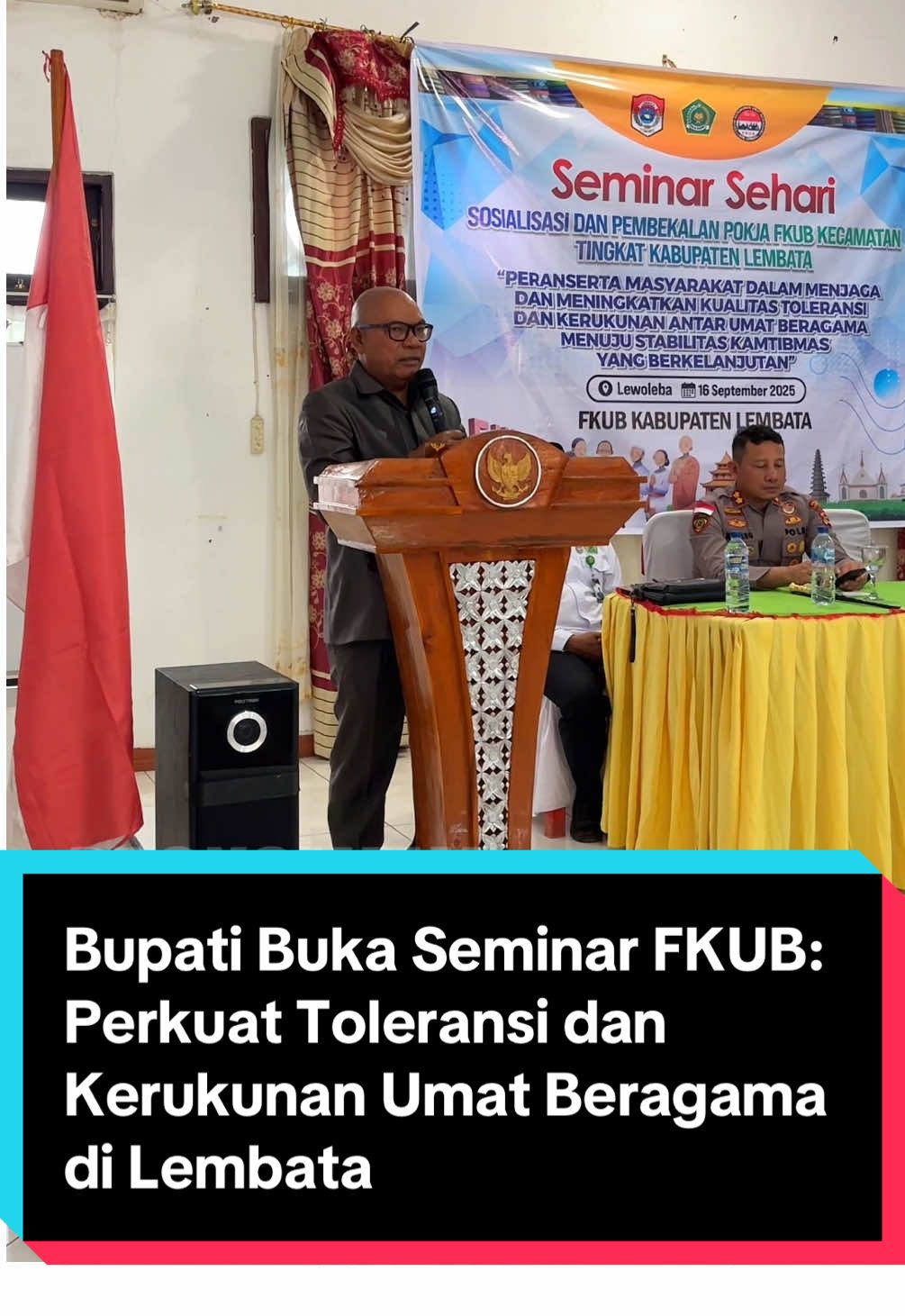 Seminar Sehari FKUB Kabupaten Lembata  Lewoleba, 16 September 2025 – Bupati Lembata, P. Kanisius Tuaq, didampingi Ketua DPRD Kabupaten Lembata, Forkompinda, Kepala Kantor Kementerian Agama Kabupaten Lembata, pimpinan OPD, serta pengurus Pokja FKUB Kecamatan hadir dalam Seminar Sehari Sosialisasi dan Sekaligus Membuka Kegiatan Pembekalan FKUB Kecamatan Tingkat Kabupaten Lembata. Dengan tema “Peran serta masyarakat dalam menjaga dan meningkatkan kualitas toleransi dan kerukunan antar umat beragama menuju stabilitas kamtibmas yang berkelanjutan”, kegiatan ini menjadi wadah penting untuk mempererat persaudaraan lintas iman, menjaga kerukunan, dan memperkuat komitmen bersama demi terciptanya Lembata yang rukun, aman, dan harmonis.  #LembataRukun #SeminarFKUB #KabupatenLembata #Toleransi #KerukunanUmatBeragama