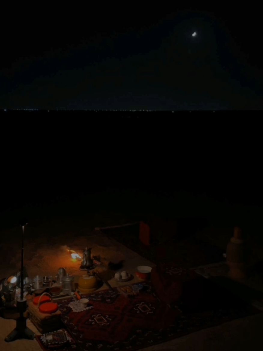 ليت يُكتب فوق جبهة كل متردي هلامه ونعرفه لا اقبل ولا نحتاج نبحث في السريره كان يسلم كل طيب من الاذيه و الندامه في علاقاتٍ يحسب انها طوال وهي قصيره الردي ما عاد خلا حاجةٍ لـ ام اللثامه غير ثوبه الابيض اللي ما هو يشابه ضميره.. #خالد_ال_بريك #شيلات #قوالب_ساري #اكسبلور #CapCut 