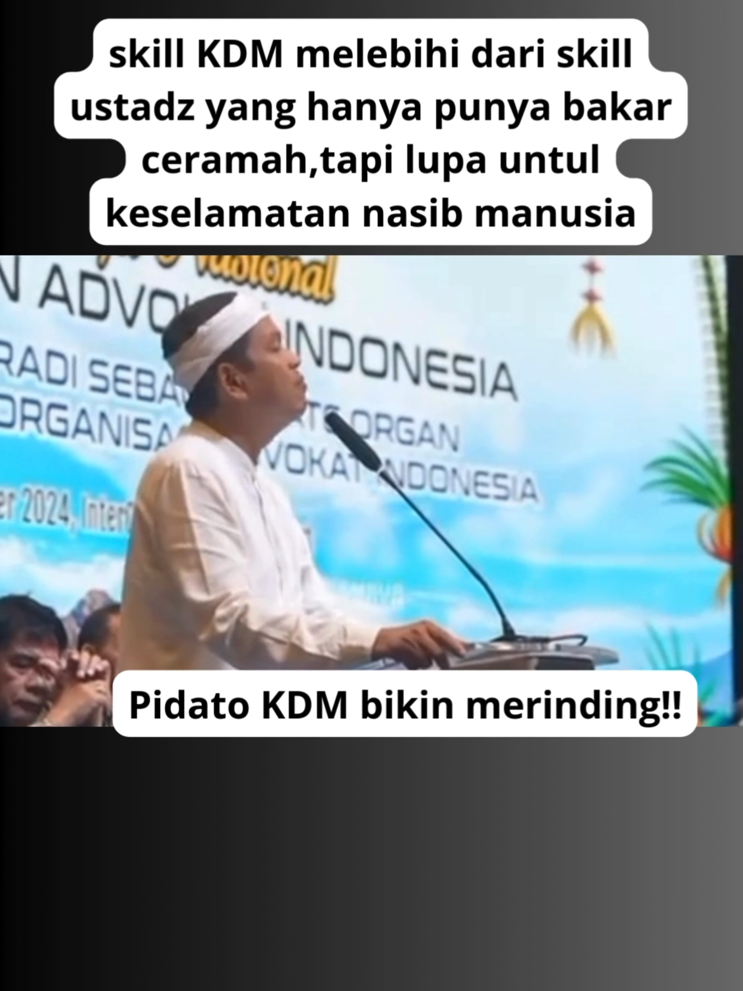 Pidato Menggetarkan KDM: Sindir 'Ustadz' yang Lupa Nasib Manusia! 🗣️🔥 Dalam sebuah pidato yang bikin merinding, Kang Dedi Mulyadi (KDM) menyampaikan kritik tajam yang menyentuh hati. Ia menyentil para 'ustadz' yang hanya pandai berceramah, tetapi lupa untuk peduli pada nasib dan keselamatan manusia. KDM menegaskan bahwa kebaikan sejati tidak hanya diucapkan, tetapi juga diwujudkan melalui perbuatan. Aksi KDM yang selalu membantu rakyat kecil adalah bukti nyata bahwa ia adalah pemimpin yang peduli pada kemanusiaan, bukan hanya kata-kata. Momen ini menjadi pengingat bagi kita semua, bahwa kepedulian adalah kunci utama dari setiap tindakan. #KDM #kangdedimulyadi #gubernurjawabarat #KdmCalonRI #kdmforpresiden #dedimulyadipilihanku #gubernurkonten #satuharisatuvidio #satuvidiosatuhari