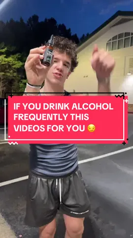 I know all you guys are sitting here knowing damn well you pound alcoholic drinks every weekend 😂 #liversupport #drinking #21andover #liverdetox #detox 