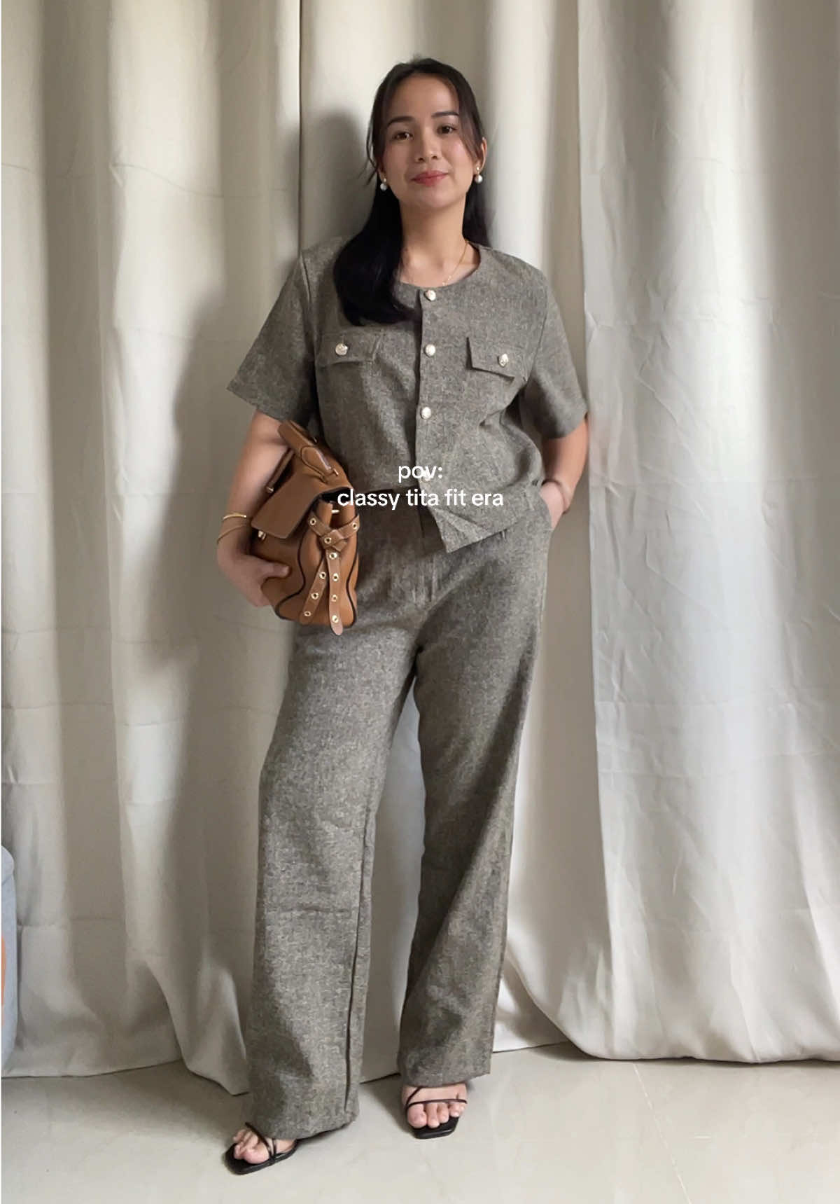 When you find the perfect coord and suddenly you’re the fave tita 🤭 #titafits #richtitaoutfits #coords #classy #classyoutfit 