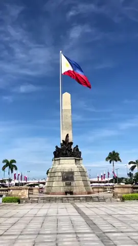 Manila your still the best❤️ 📍🚘 #ofw #getaway #manila #carental #vanlife 