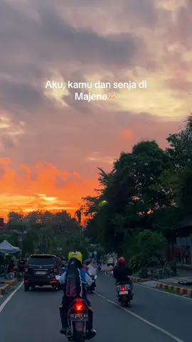 Ada yang suka jalan2 sore ngga kalau di Majene??? #majene #majenesulbar #sore #senja #fyp #fypシ #CapCut 