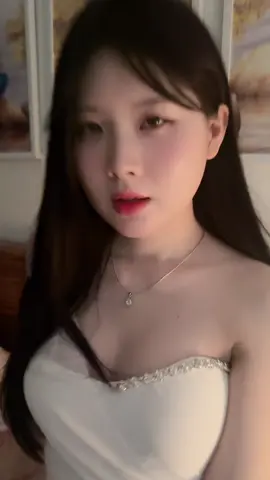 😂😂 lần đâu tiên chơi trend xéc xi mọi ng thấy e diễn có đạt không ạ😂😂#xuhuong 