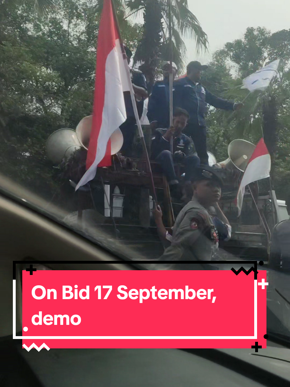 On Bid 17 September, waspada titik titik demo. #contentcreator #motivation #drivermuda #grab #m6 