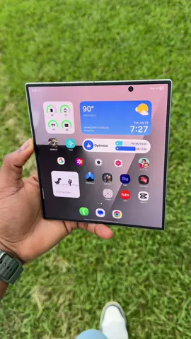 Galaxy Z Fold 7 Battery Tracking Watch and Buds3 Pro #galaxyzfold7 #samsunggalaxy #fy #fyp #samsung 
