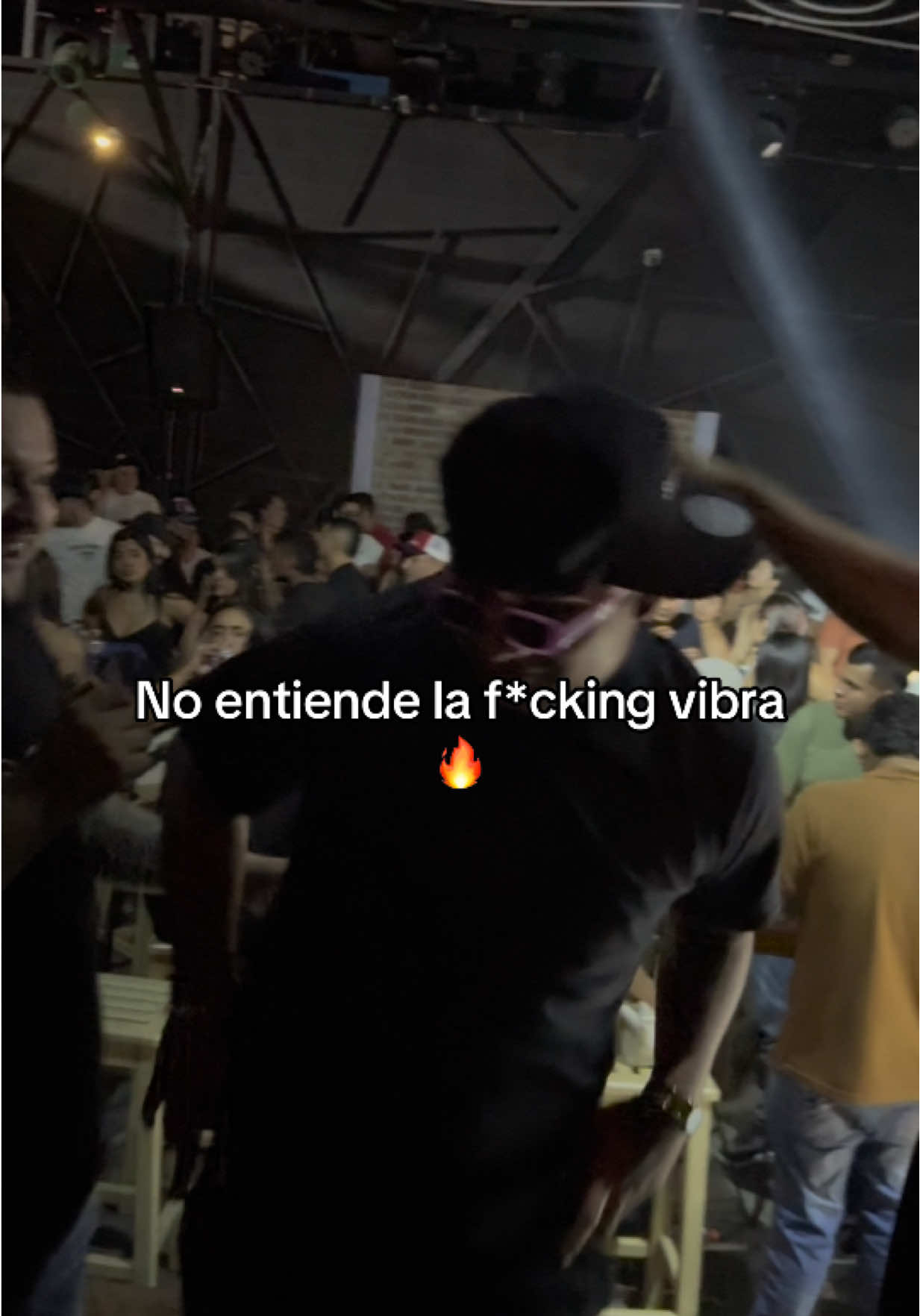 Esto no es fiesta, esto es f*cking vibra fibra pa’ la historia 🔥🍾#fiestaloca #proyectox #amistadessinceras 