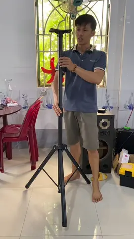 Chân chống loa kim loại sơn tĩnh điện độ bền cao, tuỳ chỉnh cao thấp gấp gọn đuicjw #thinhhanh #thinhhanh #cach  @Nhật Audio 