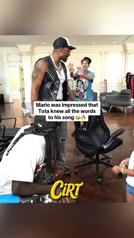 Tota gets to meet his favorite singer on stream ❤️ #clips #totamc #mario #mafiathon3 @Kai Cenat @Tota Mc 