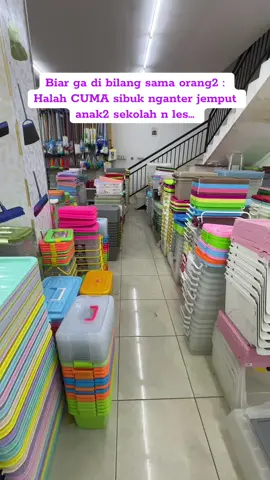 Namanya juga peng-acara alias penggagguran banyak acara 🤪 #irt #momslife #sibuk 