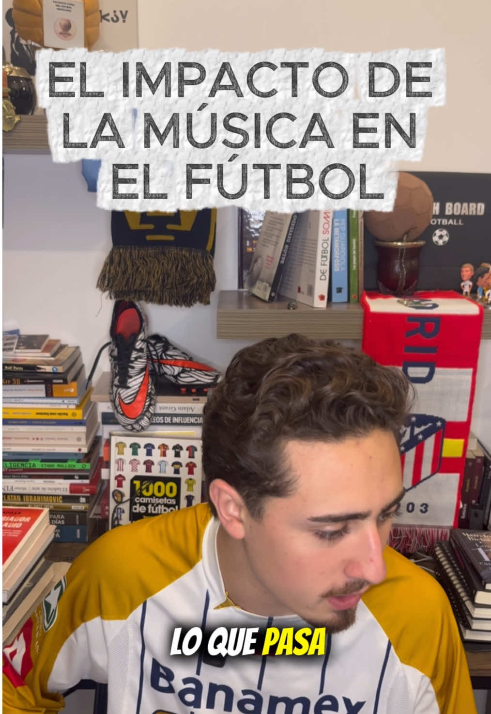 “Completa la frase y comenta: El fútbol suena a…___ 🎶⚽️” Comparte el video, sígueme y dale like. Abrazo, los quiero!!  #peñarol #lavelapuerca #deportes #futbol⚽️ #barrasbravas 