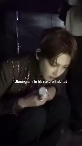 He needs to be protected at all costs #hongjoong #ateez #jjoongrami #kpop #kpopfyp 