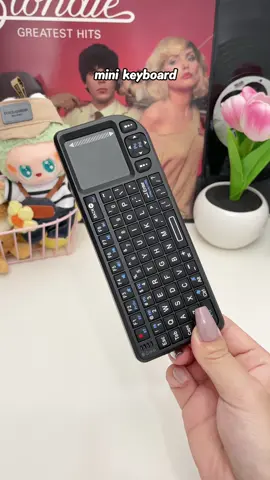 Oh My God! Mini keyboard, not only beautiful but also fun#Keyboard #MiniKeyboard #keyboardgamingmouse #gaming #MiniWirelessKeyboard .