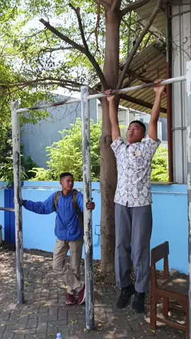 hati hati komandan @DANKi KOPASSUS PALING SENiOR 