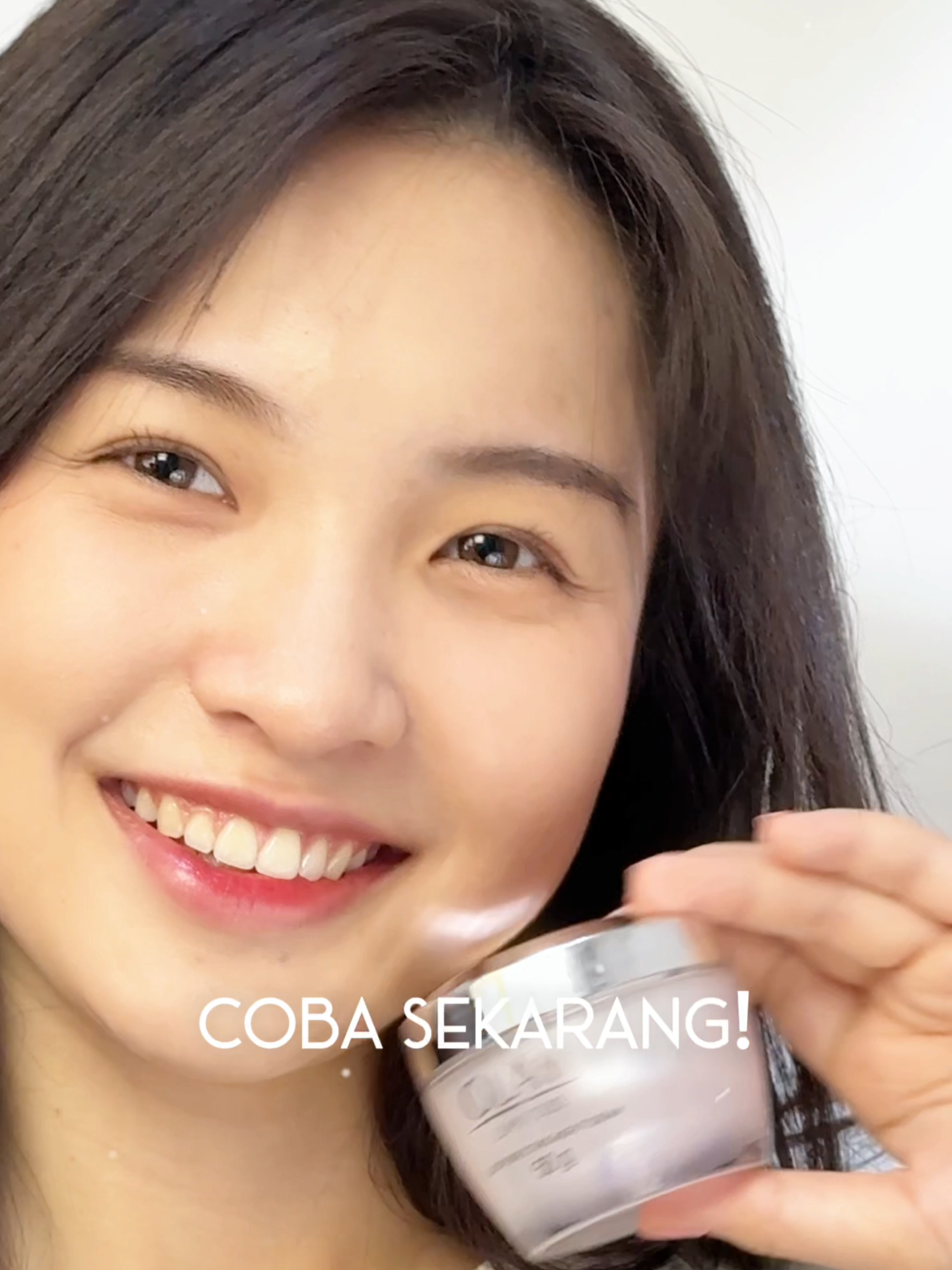 Masih belum kenal sama skincare yang bisa jadi bestie kulitmu? Cek keranjang kuning dan pakai Olay Luminous sekarang juga! #OlayIndonesia #OlayLuminous